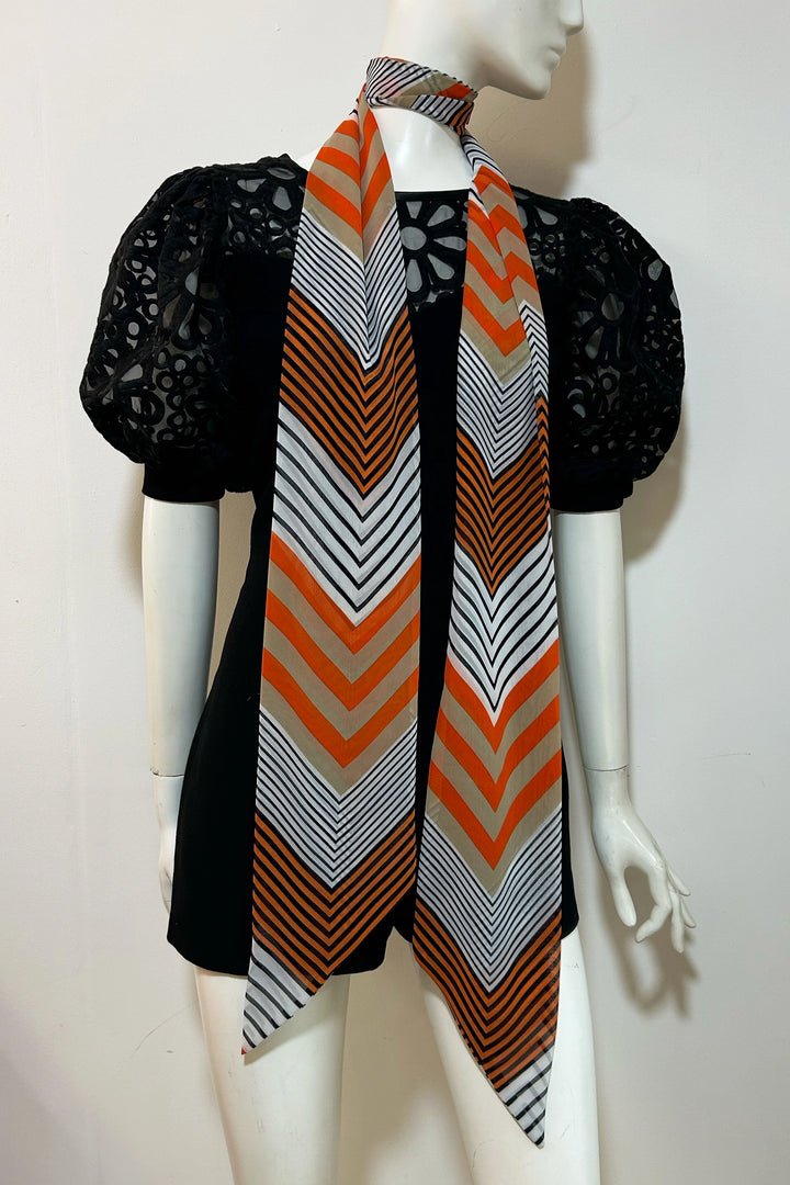 Tyler Scarf in Zigzag Print