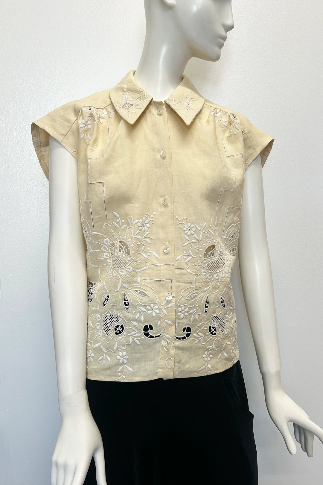 Kitt Blouse in Butterscotch Embroidered Linen